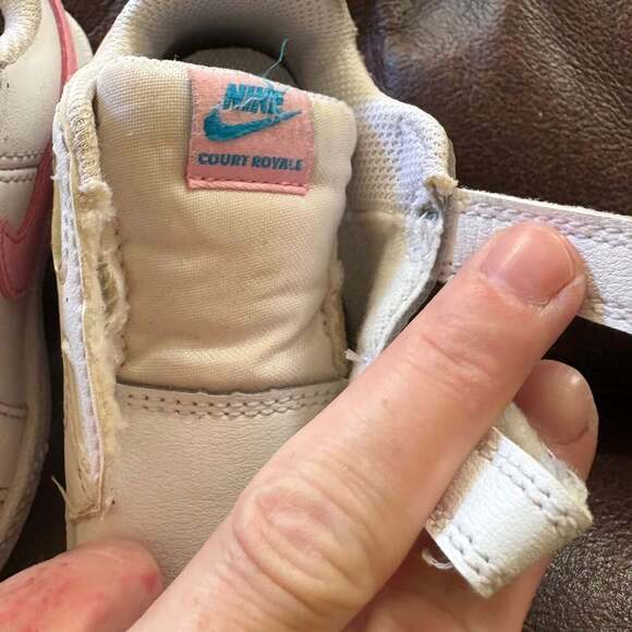 Nike Court Royale (TDV) Toddler Shoes 833537-110 White Pink Blue - Picture 5 of 9